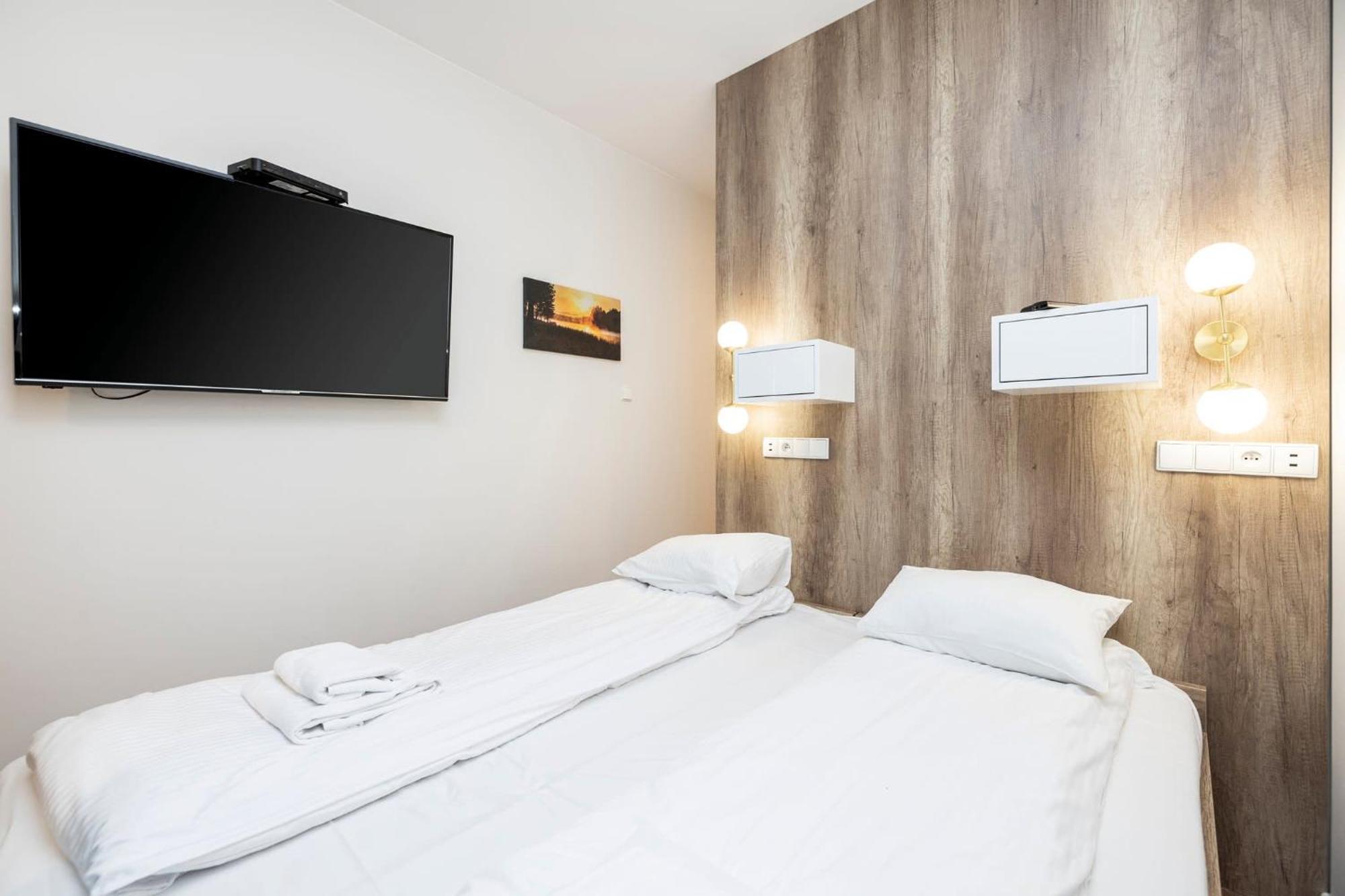 Rent Like Home - Apartamenty W Deo Plaza Гданск Екстериор снимка